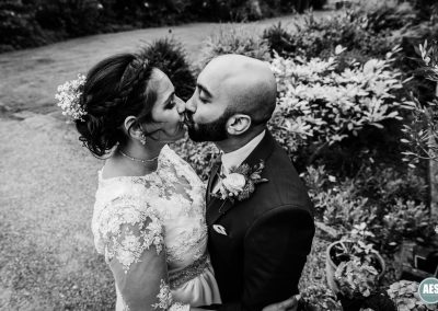 Bride and Groom kiss at The Ulvers in Nottingham